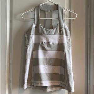 Lululemon workout top